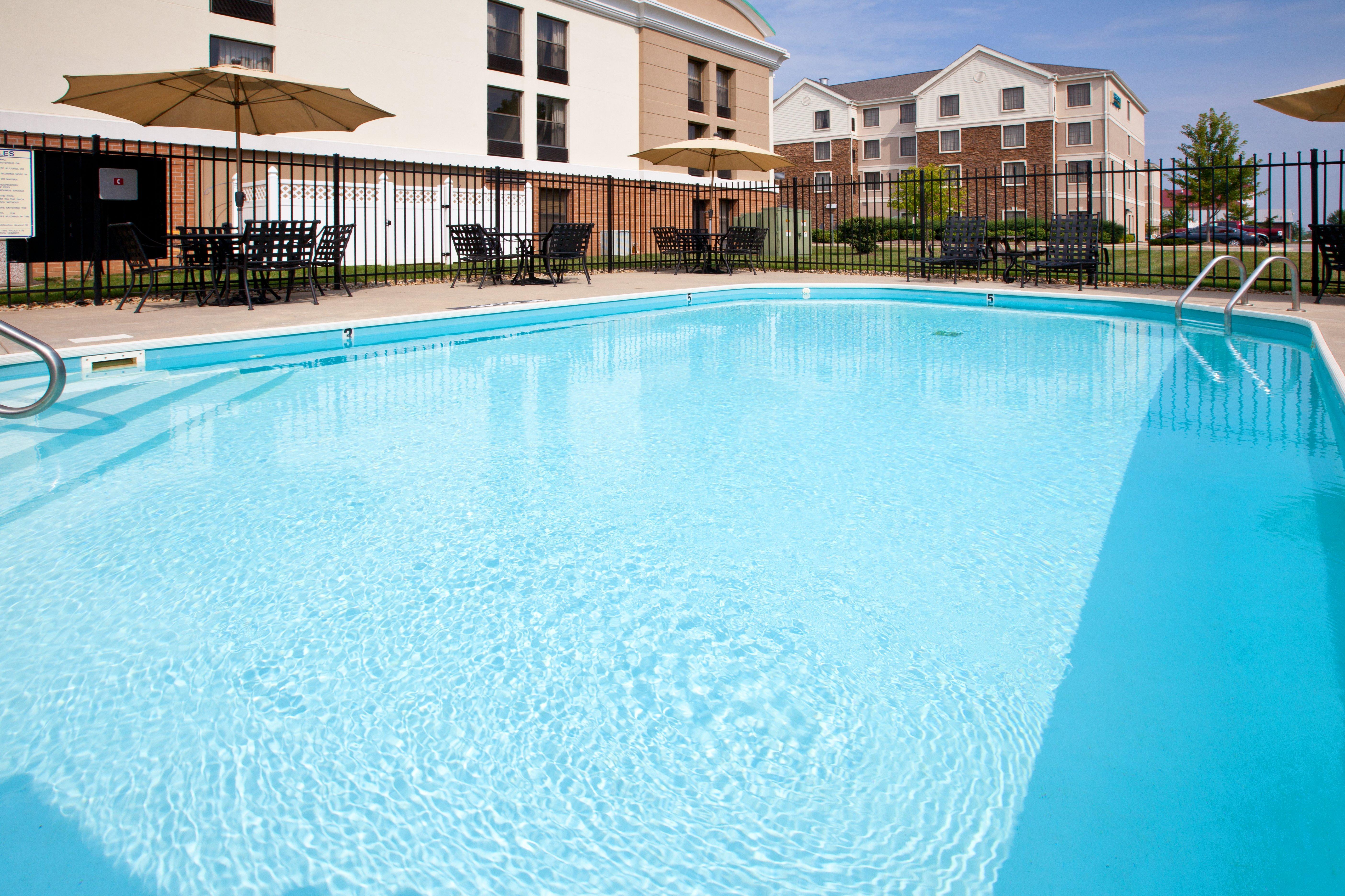 Holiday Inn Express Indianapolis Airport By Ihg Plainfield Facilities photo